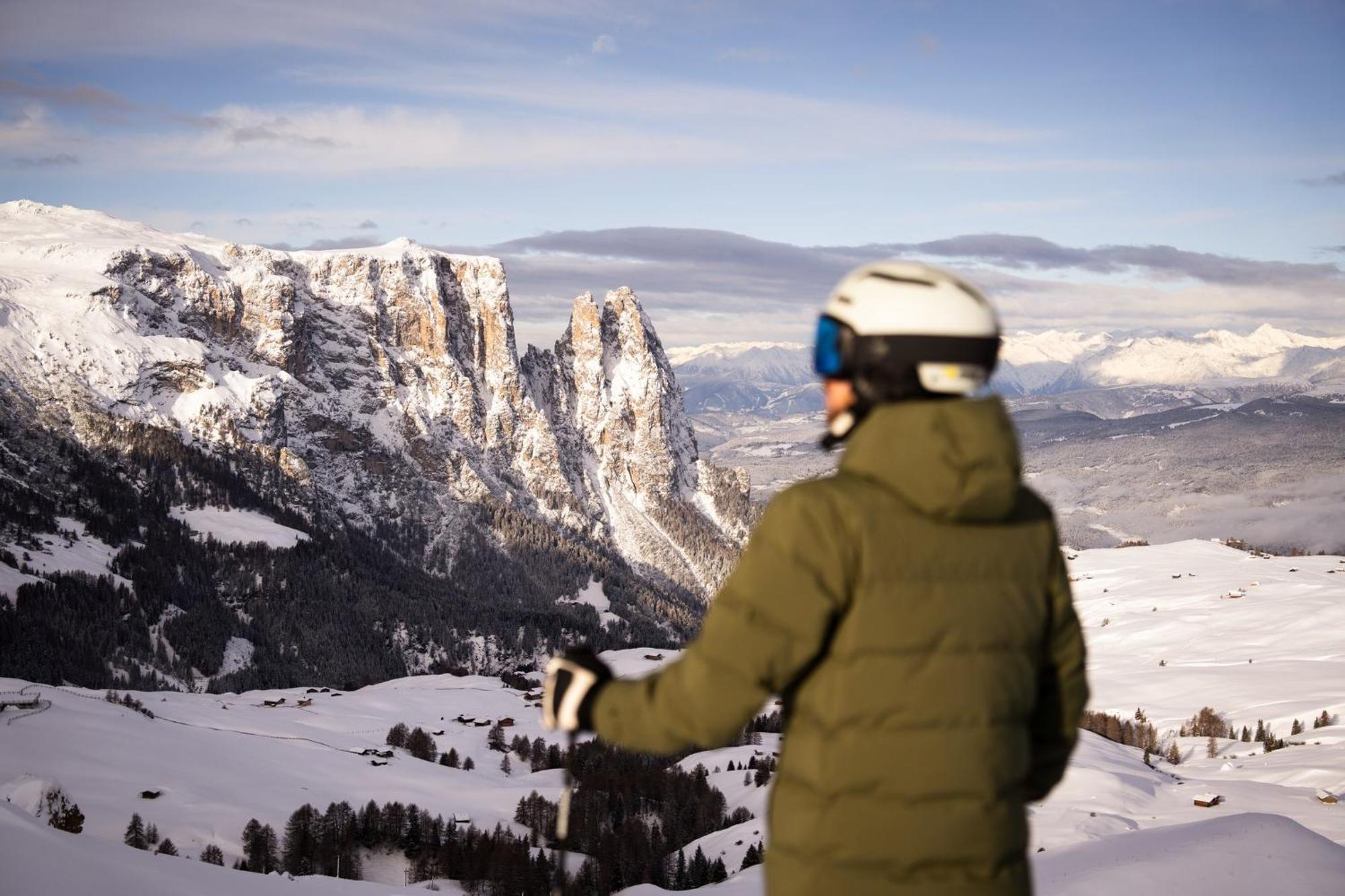 Hotel Alpina Dolomites Alpe Di Siusi Esterno foto
