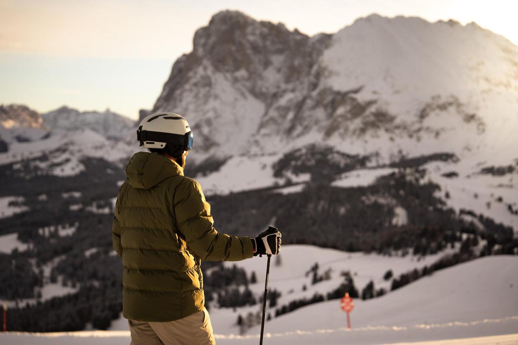 Hotel Alpina Dolomites Alpe Di Siusi Esterno foto